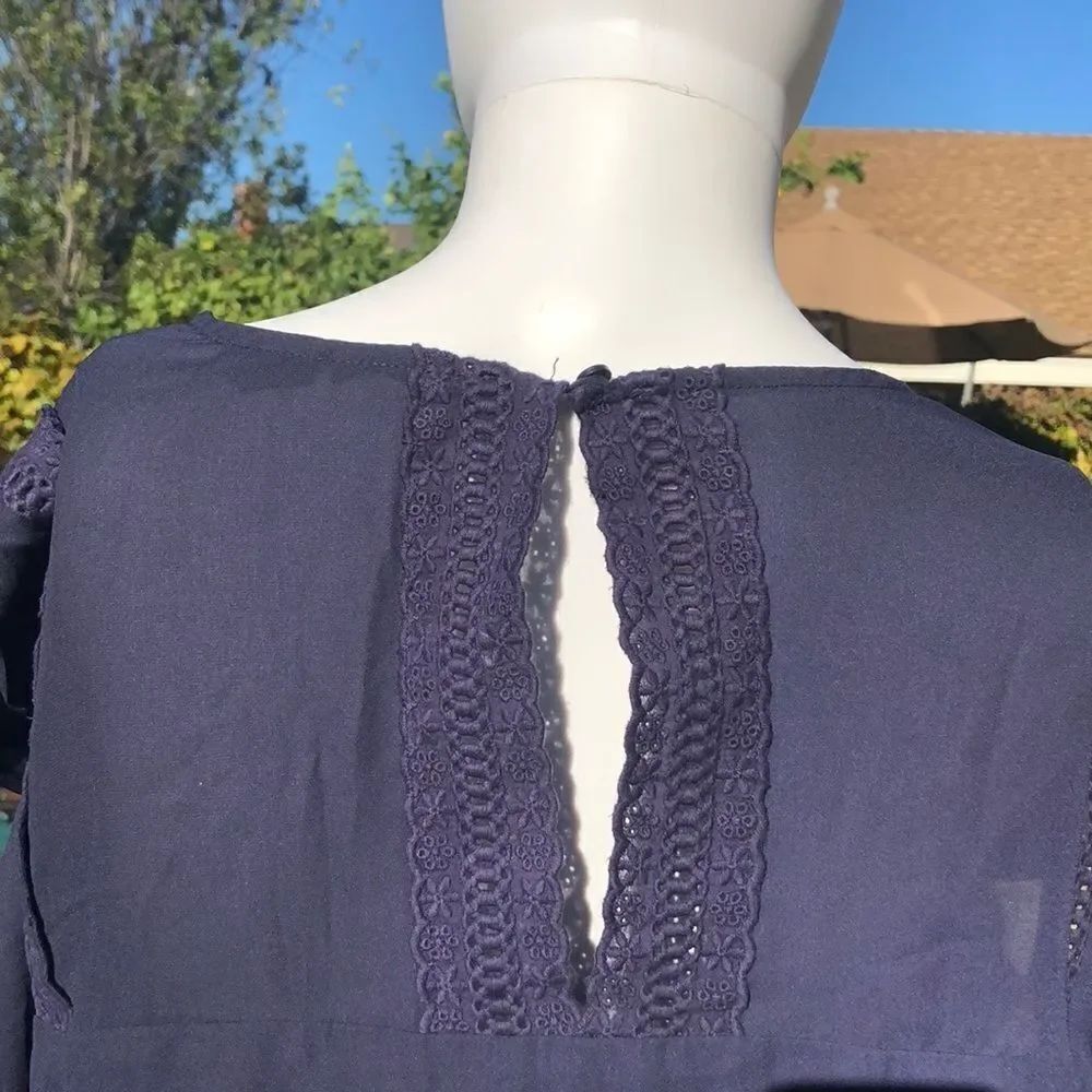 Halogen Flutter Sleeve Crepe Top Size Large - Picture 6 of 8